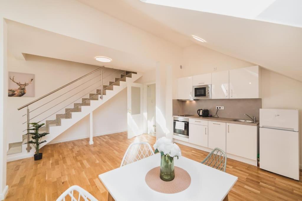 Grand Loft 110m2 Appartamento Praga